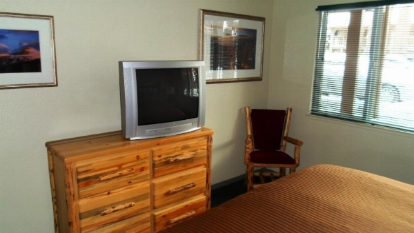 The Lodge at Lake Tahoe by VRI Resort image 9